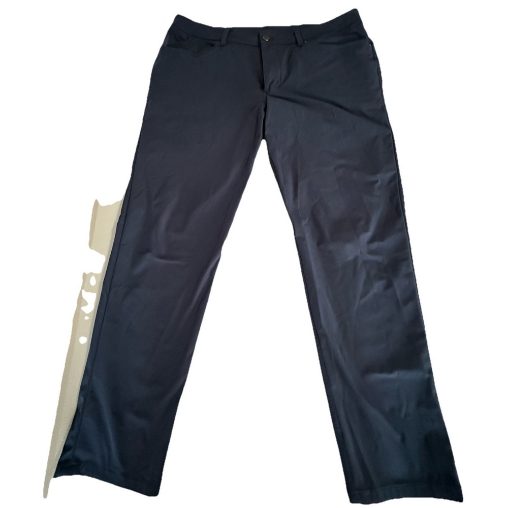 Lululemon Men's 5 POcket Golf Pants Navy size 36"